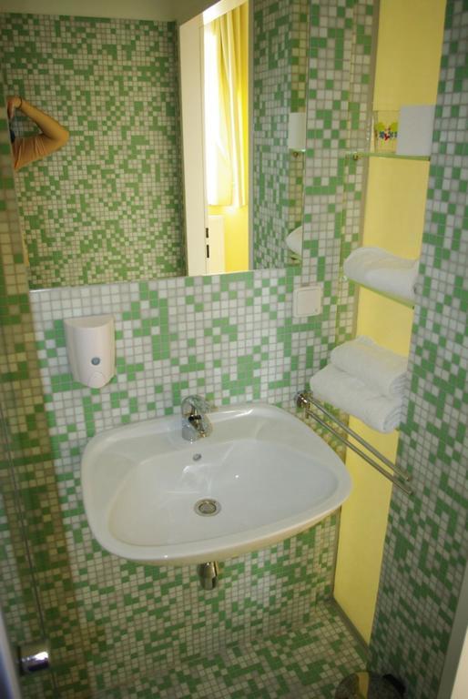 Workbase Hostel فيينا الغرفة الصورة
